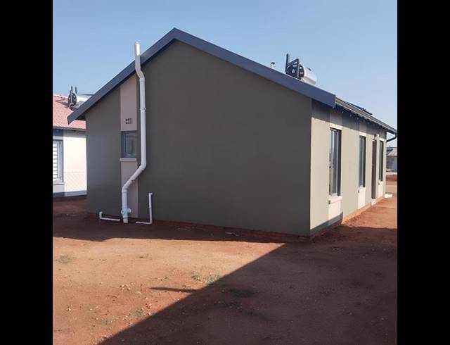 2 BEDROOM HOUSE FOR SALE IN SKY CITY